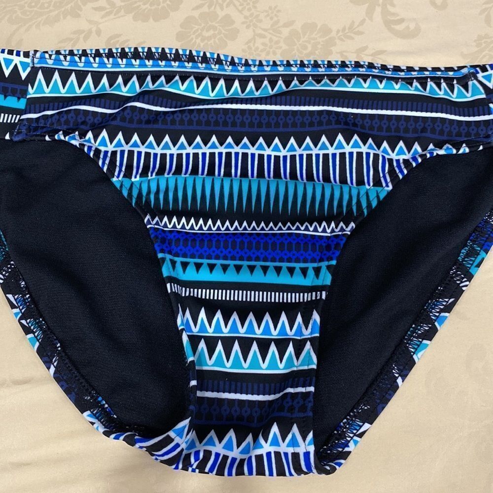 NWT Jag Women's Geometric Print Bikini Size L